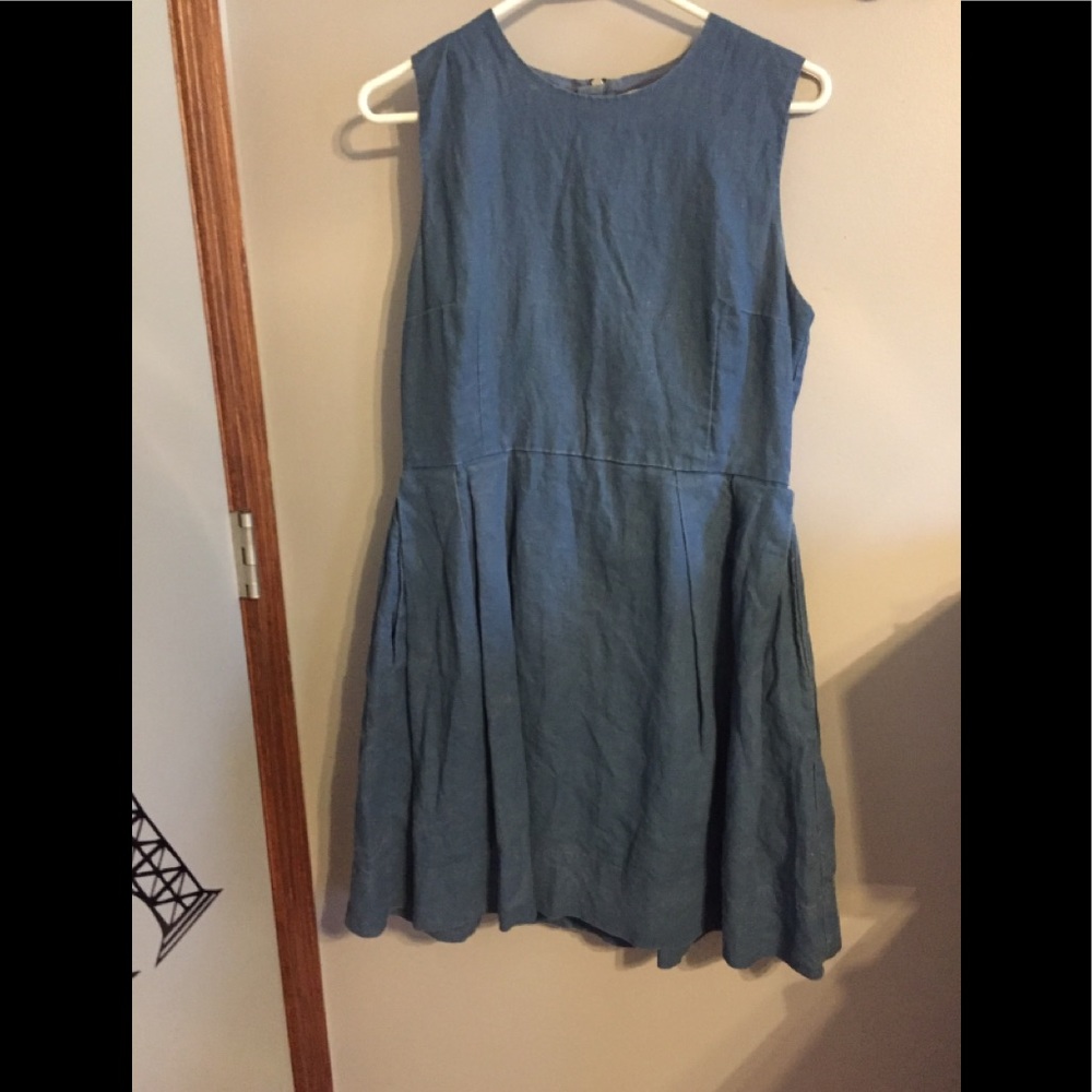 Full skirted linen sun dress